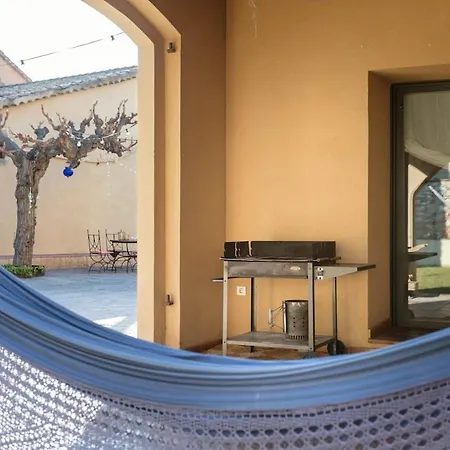 Villa Mas Vives, Exclusiva Masia Del Siglo Xv *